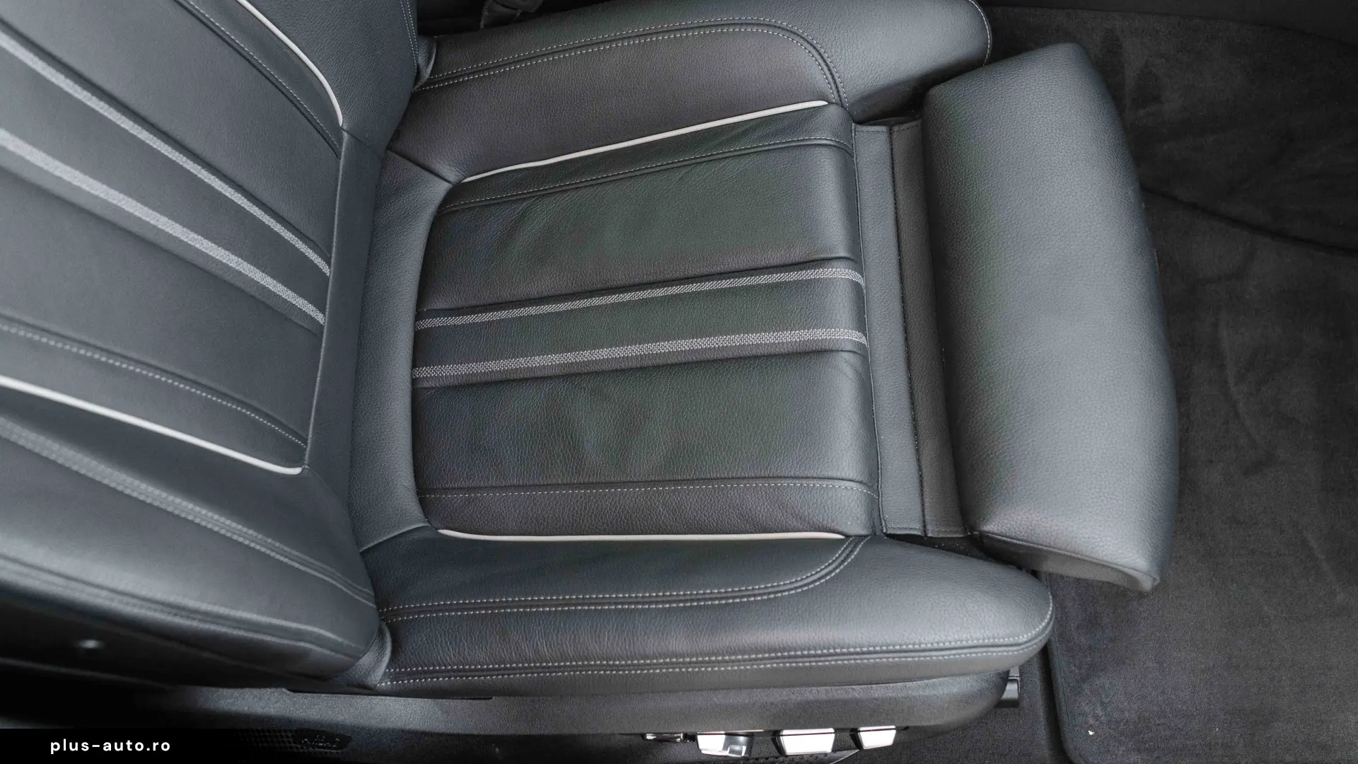 BMW 6 Series Gran Turismo 2021 — imagine 15