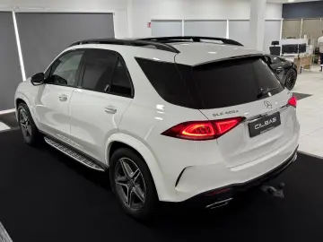 MERCEDES-BENZ GLE 400d AMG PANO DIST 360 AIR HUD