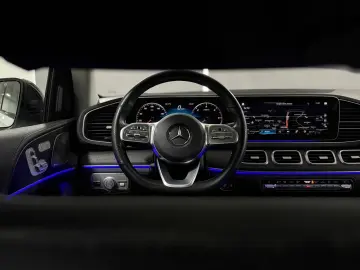 MERCEDES-BENZ GLE 400d AMG PANO DIST 360 AIR HUD