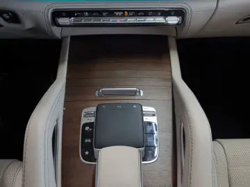 MERCEDES-BENZ GLE 400 d 4M 9G Exclusive AMG Line AHK