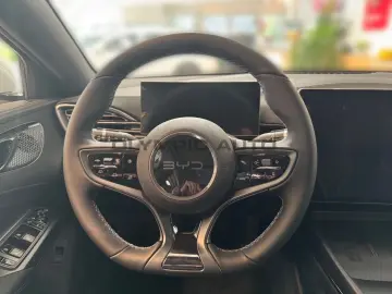 BYD SEAL 82 5kWh Design  360 CAM STANDHZG SITZHZG