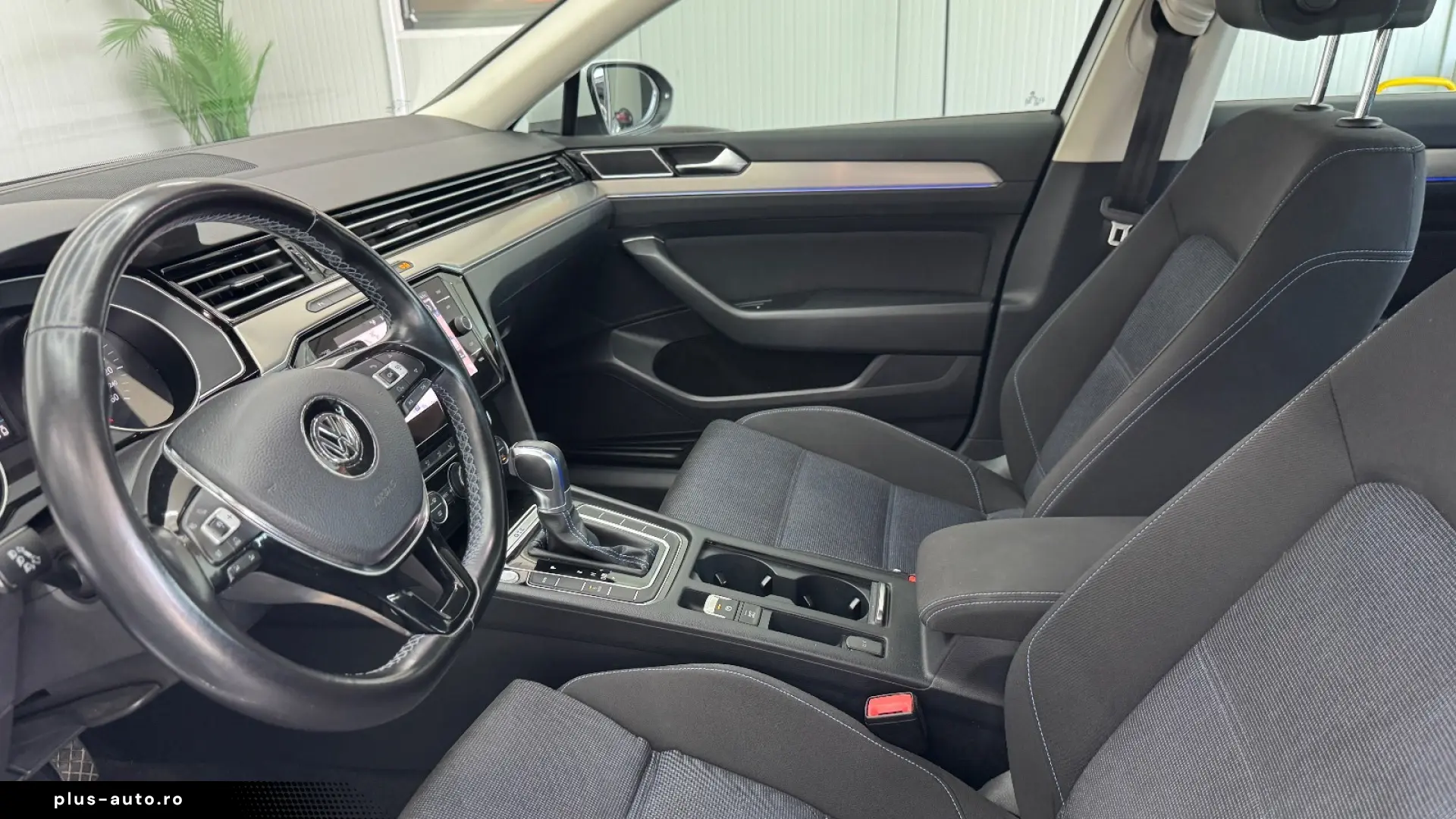 VOLKSWAGEN Passat 2018 — imagine 9