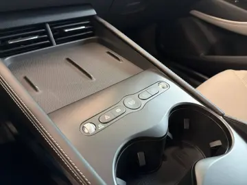 BYD SEAL 6 DM-i Touring Boost   LED   Navi Klima