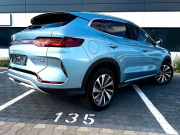 BYD Seal U DM-i erst 8tkm Leder Beige Pano HUD ACC