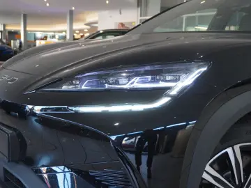 BYD SEALION 7 DESIGN AWD 82 5KWH NAVI LED 360  SPORT