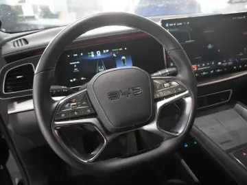 BYD SEALION 7 DESIGN AWD 82 5KWH NAVI LED 360  SPORT