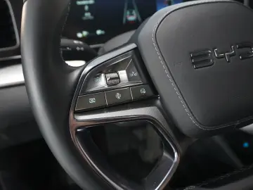 BYD SEALION 7 DESIGN AWD 82 5KWH NAVI LED 360  SPORT