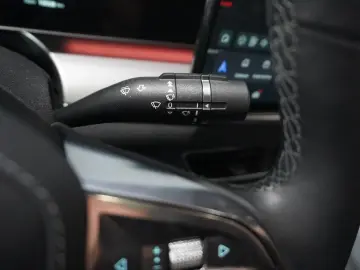 BYD SEALION 7 DESIGN AWD 82 5KWH NAVI LED 360  SPORT