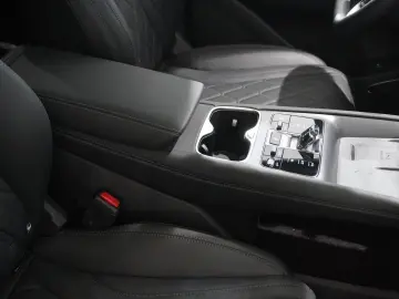BYD SEALION 7 DESIGN AWD 82 5KWH NAVI LED 360  SPORT