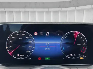 MERCEDES-BENZ GLE 350 de AMG Panorama AHK 360 Keyles…