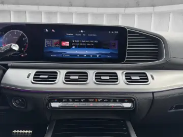 MERCEDES-BENZ GLE 63 S AMG Prem  Pano Burm HUD Dr St…