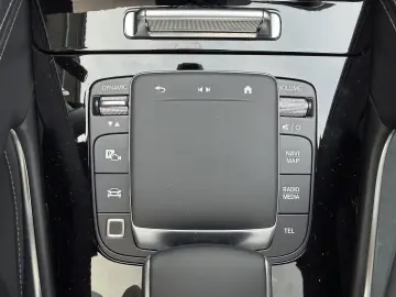 MERCEDES-BENZ GLE 53 AMG Coupé Hybrid 4MATIC    Nigh…