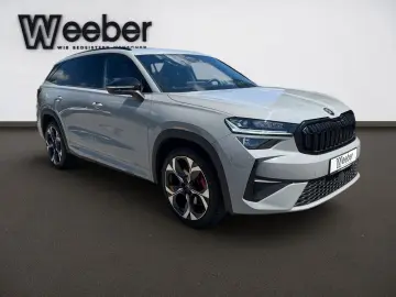 SKODA Kodiaq RS 4x4  7 SITZE PANO AHK STHZ SITZKLIMA L