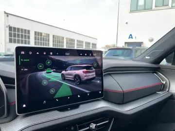 SKODA Kodiaq 2.0 TSI RS 4x4 MATRIX-LED AHK 360  PANO