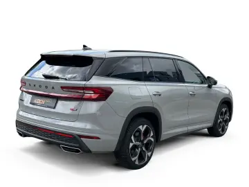 SKODA Kodiaq RS 4x4 Pano AHK Standh. Kamera LED Navi