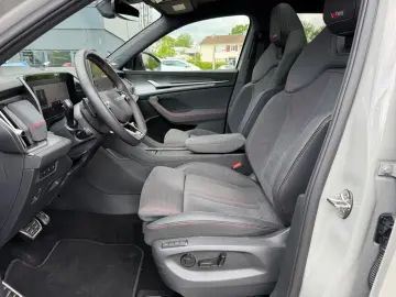 SKODA Kodiaq RS 4x4 Pano AHK Standh. Kamera LED Navi