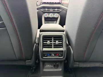 SKODA Kodiaq RS 4x4 Pano AHK Standh. Kamera LED Navi