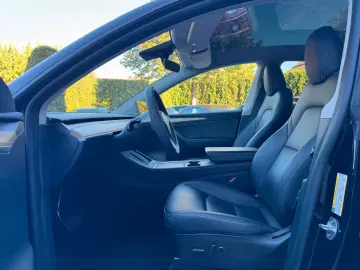 TESLA Model Y RWD 1.Hand Anhängerkupplung