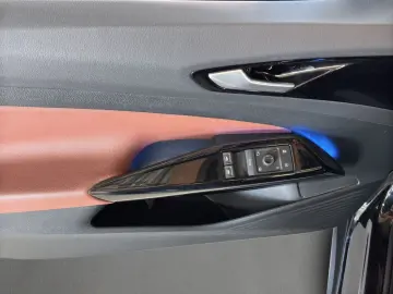 VW ID.5 Pro 128kW NAVI ACC KAMERA 82kWh Brutto