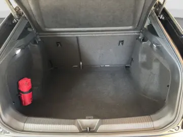 VW ID.5 Pro 128kW NAVI ACC KAMERA 82kWh Brutto