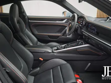 PORSCHE 992.1 Turbo S Burmester Lift 360  Alcantara LED