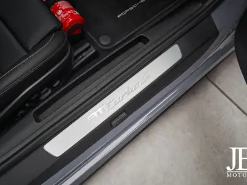 PORSCHE 992.1 Turbo S Burmester Lift 360  Alcantara LED