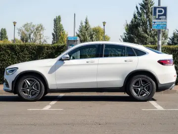 Mercedes-Benz GLC 200 4MATIC MHEV Coupe
