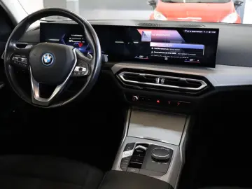 BMW 320 3 Limousine 320 e