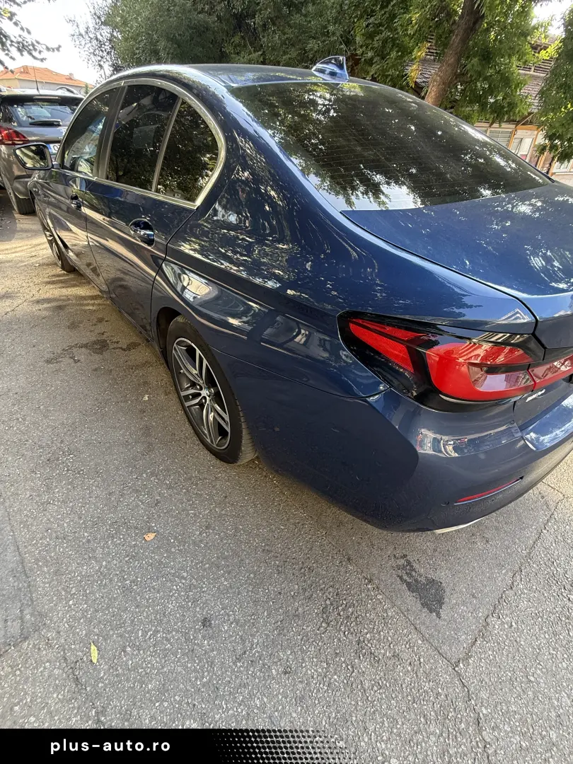 BMW 5 Series 2020 — imagine 7