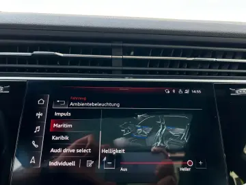 Audi Q8 50TDI S Line Matrix