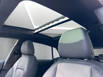 Audi Q8 50TDI S Line Matrix