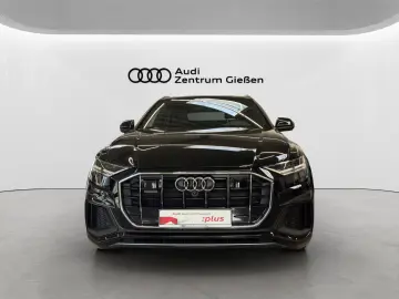 Audi Q8 50 TDI quattro S line AHK Pano