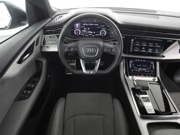 Audi Q8 50 TDI quattro tiptronic S line