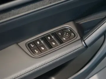 Porsche Cayenne GTS - SportDesign - Panoramic
