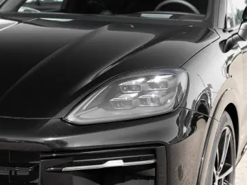 Porsche Cayenne S - Panoramic