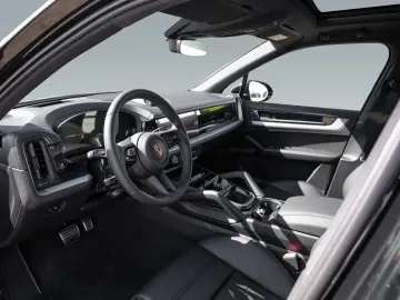 Porsche Cayenne S - Panoramic