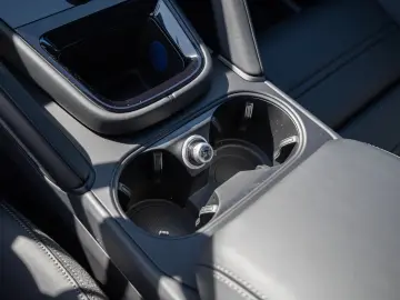 Porsche Cayenne S - Panoramic
