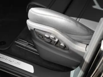 Porsche Cayenne S - Panoramic