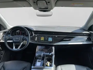 Audi Q8 50 TDI Q S LINE
