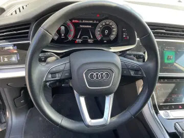 Audi Q8 50 TDI Q S LINE