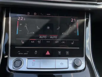 Audi Q8 50 TDI Q S LINE