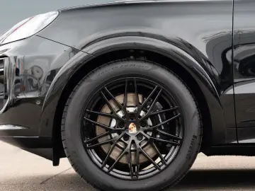 Porsche Cayenne GTS - InnoDrive - HUD