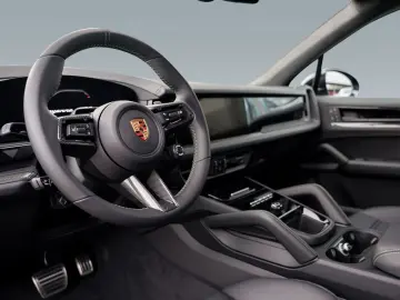 Porsche Cayenne GTS - InnoDrive - HUD