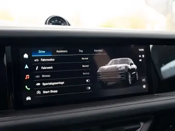 Porsche Cayenne GTS - InnoDrive - HUD