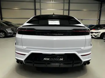 LAMBORGHINI Urus SE MY 25 AHK B&O Luftsystem BIANCO sapphir.