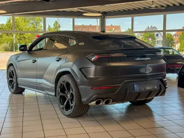 LAMBORGHINI Urus SE   5 Jahre Servicepaket   Panorama   uvm.