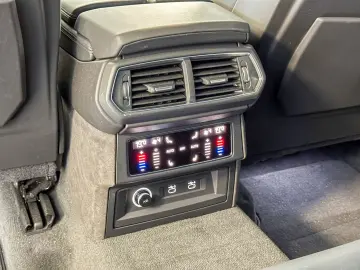 LAMBORGHINI Urus SE   5 Jahre Servicepaket   Panorama   uvm.