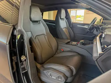 LAMBORGHINI Urus SE   5 Jahre Servicepaket   Panorama   uvm.