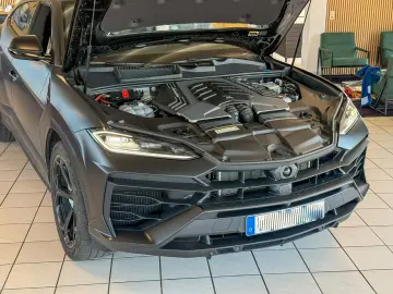 LAMBORGHINI Urus SE   5 Jahre Servicepaket   Panorama   uvm.