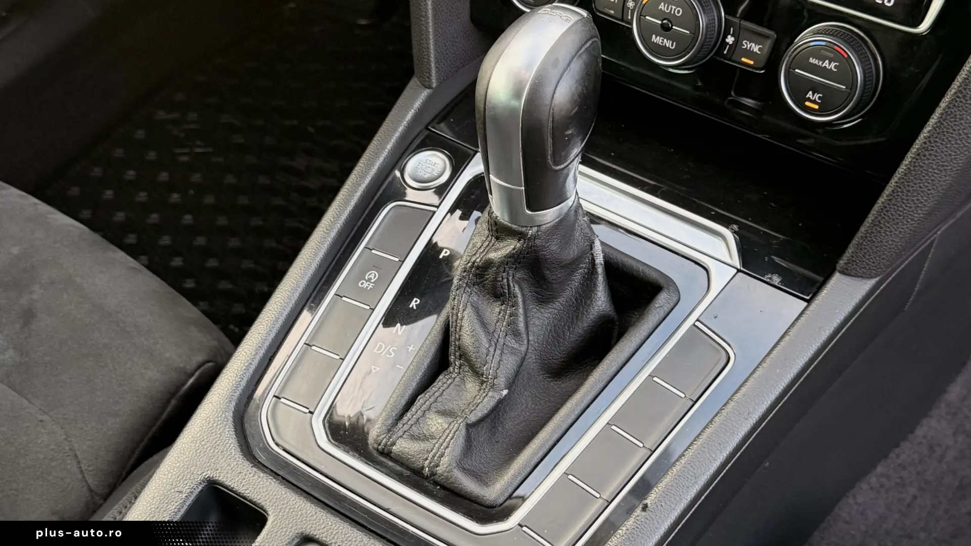 Volkswagen Passat 1.6 TDI DSG R-Line